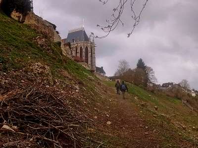 IMG 20160407 141511261  -->  Dernière grimpette