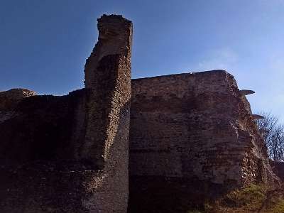 IMG 20160217 133511207  -->  Château Ivry la Bataille